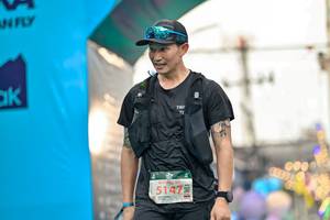 BIB: 5147
                            <button type="button" onclick="openModal(24883614)" class="btn btn-primary btn-sm float-right btn-popup" data-toggle="modal" data-target=".modal-high-quality">
                        <i class="fas fa-shopping-cart"></i> Add to Cart
                    </button>
                                            <button type="button" onclick="isThisMe(24883614, true)" class="btn btn-success btn-sm float-right btn-popup btn-isme hidden" data-toggle="tooltip" data-placement="bottom" title="นี่คือรูปของคุณใช่ไหม คลิกที่นี่เพื่อเอาเข้าอัลบั้ม">
                        <i class="fas fa-plus"></i> Add to album
                    </button>
                    <button type="button" onclick="isThisMe(24883614, false)" class="btn btn-warning btn-sm float-right btn-popup btn-isnotme hidden">
                        <i class="fas fa-ban"></i> Remove from album
                    </button>